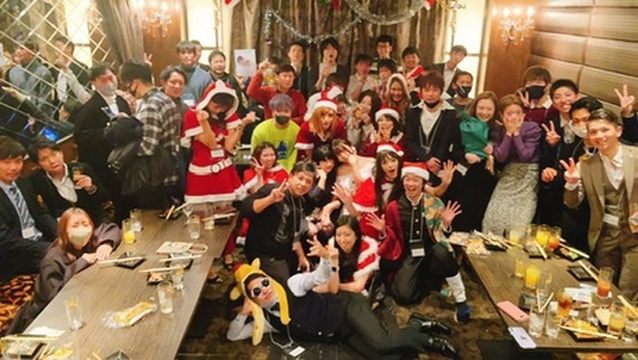 季節のイベントで撮影した参加者の集合写真