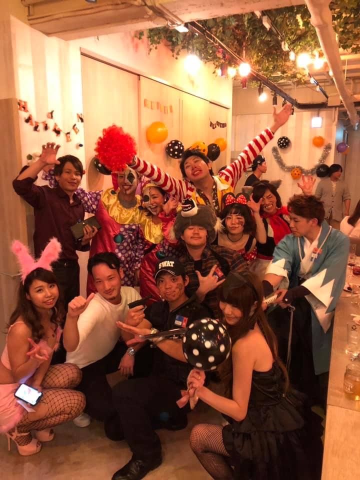 季節の交流イベントの集合写真
